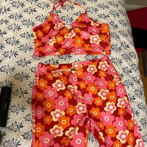 70s outfit set great for Bach party